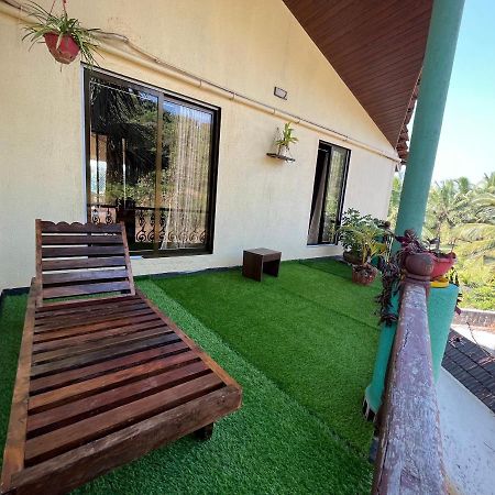 Bed and Breakfast Rutu Enclave Murūd Exterior foto