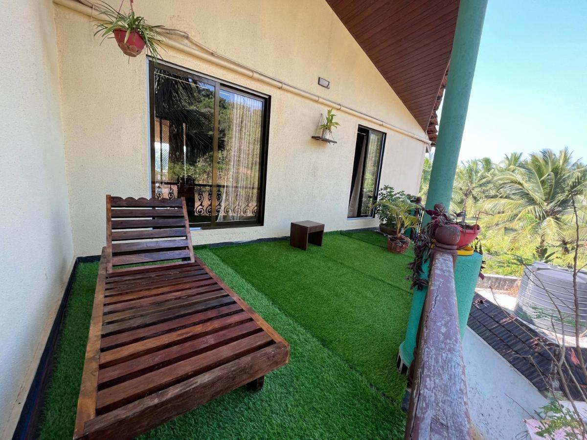 Bed and Breakfast Rutu Enclave Murūd Exterior foto