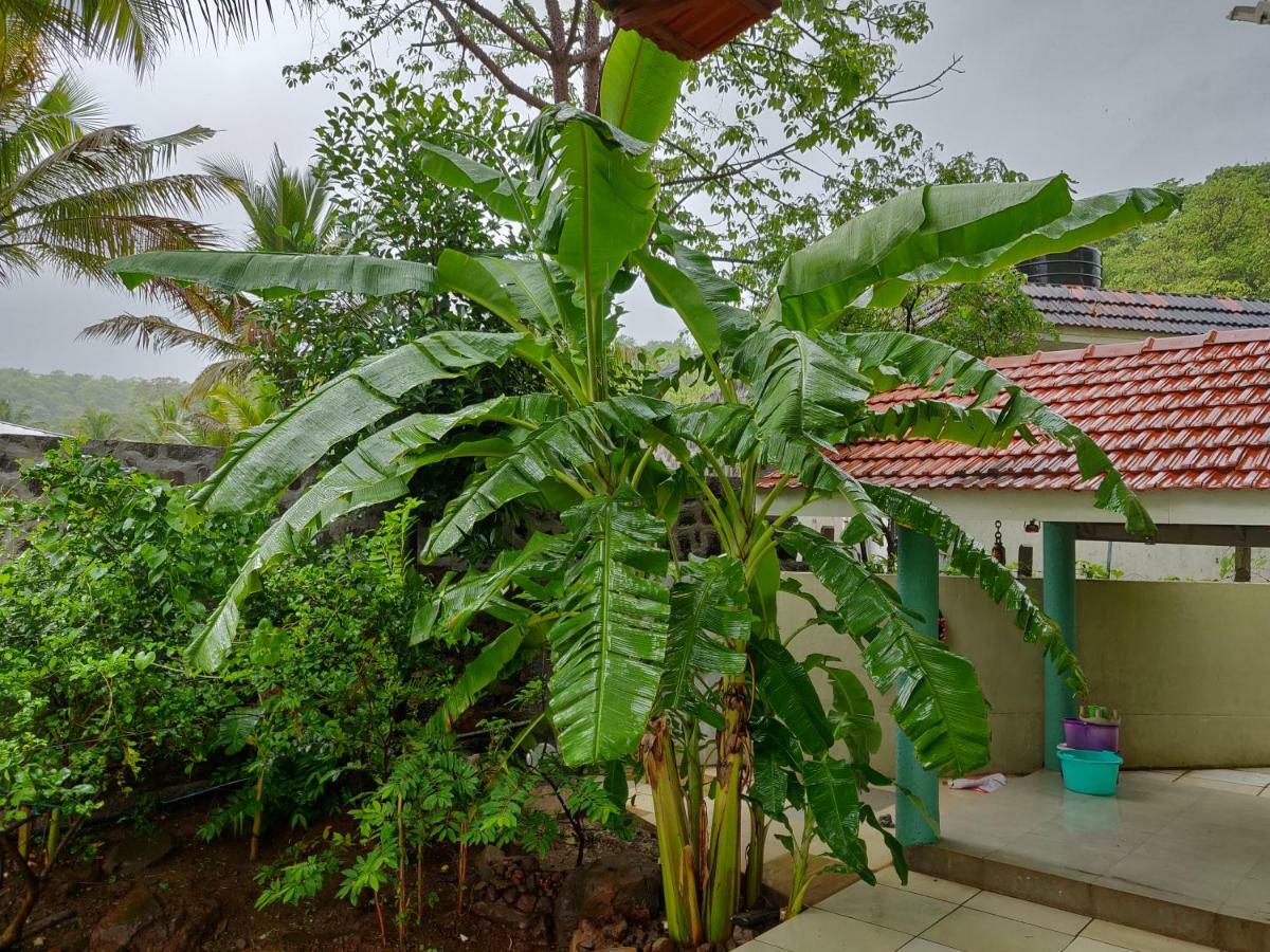 Bed and Breakfast Rutu Enclave Murūd Exterior foto